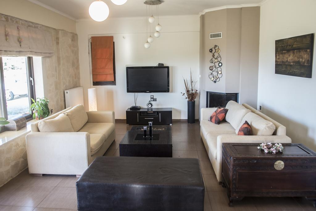 منزل الضيف Pombia  في House Veggera - Private Swimming Pool المظهر الخارجي الصورة